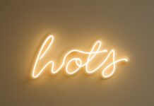 The Rise of Personalized Décor: Why Custom Neon Signs Are the New Home Essential