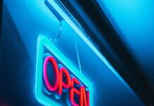 Neon Signs in Melbourne: Illuminating the City’s Vibrant Aesthetic Neon Signs