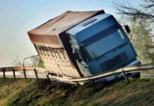Understanding the Link Between Violations of HOS Rules and Truck Accidents
