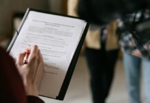 Navigating the Complexities of Commercial Leasing: Insights from Expert Lawyers 5595330138, 5593873612, 5592059351, 5417666200, 5416448102, 5412621272, 5406787192