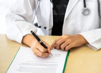 Michael Johnson Legal LLC Answers 5 Common Questions About Physician Contracts