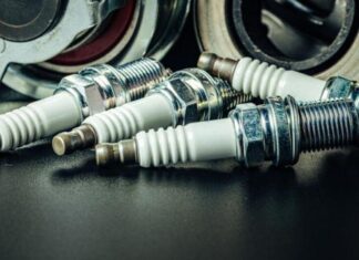 Buying a Spark Plug for Your MOPAR: 6 Mistakes to Avoid