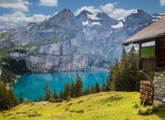 What Utilities Should a Lake House for Sale Include? Lake House